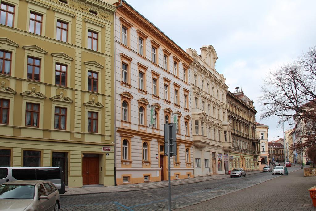 Residence Kostnicke Square Prag Exterior foto