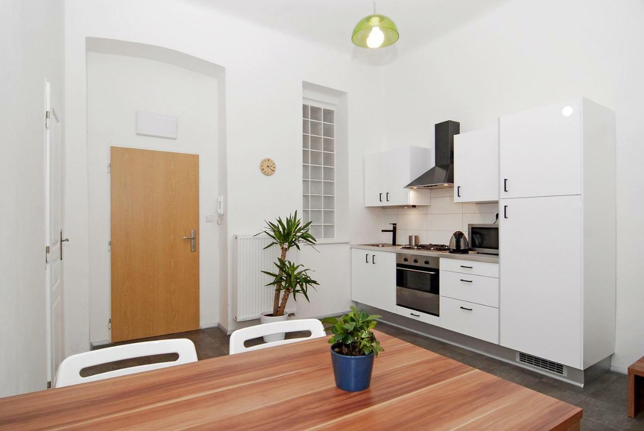 Residence Kostnicke Square Prag Exterior foto